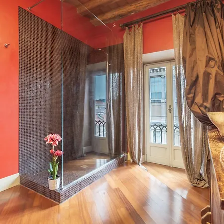 A Due Passi Dalla Mole Antonelliana By Wonderful Italy * Turin