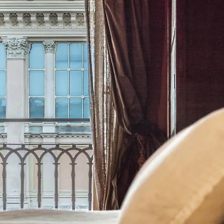 A Due Passi Dalla Mole Antonelliana By Wonderful Italy * Torino