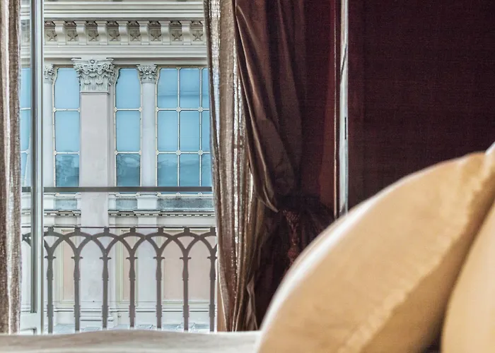 A Due Passi Dalla Mole Antonelliana By Wonderful Italy * Turín