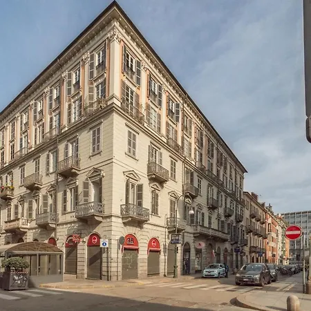 A Due Passi Dalla Mole Antonelliana By Wonderful Italy טורינו